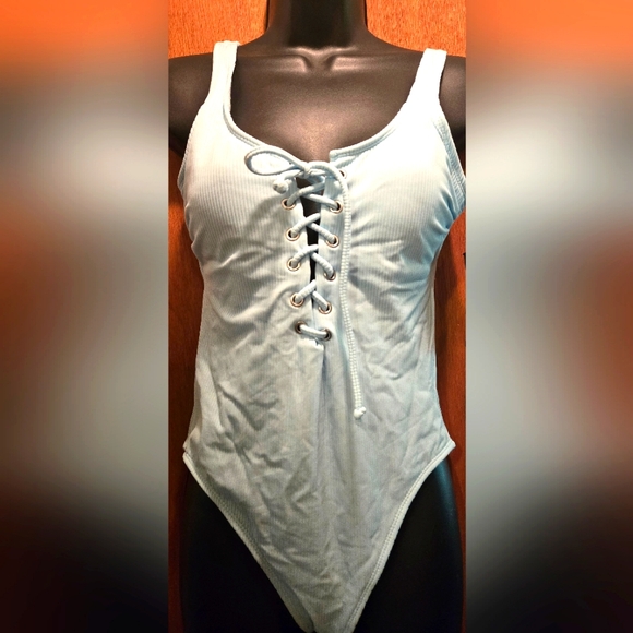 California Waves Other - California Waves baby blue swimsuit szM NWT